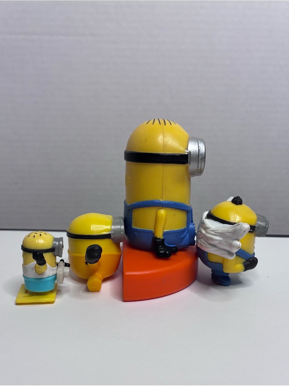 Despicable Me And Minions Movie Happy Meal McDonald's Toy Lot Small Figures - Picture 6 of 7